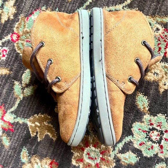 Oshkosh Brown Suede Lace up Ankle moccasin style Boot Shoes • size 3 big boys - Picture 16 of 16